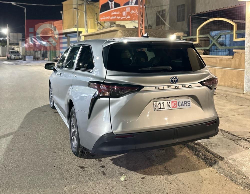 تويوتا سيينا